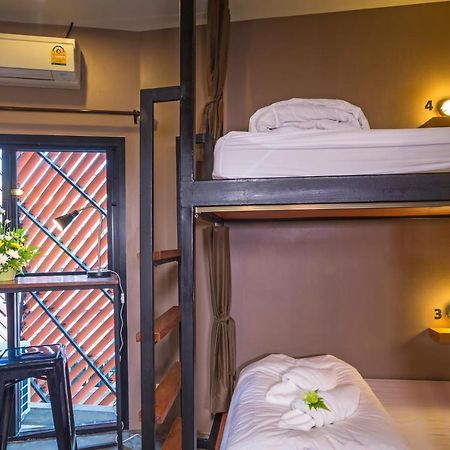 Srisuksant Square Hostel Krabi town Kültér fotó