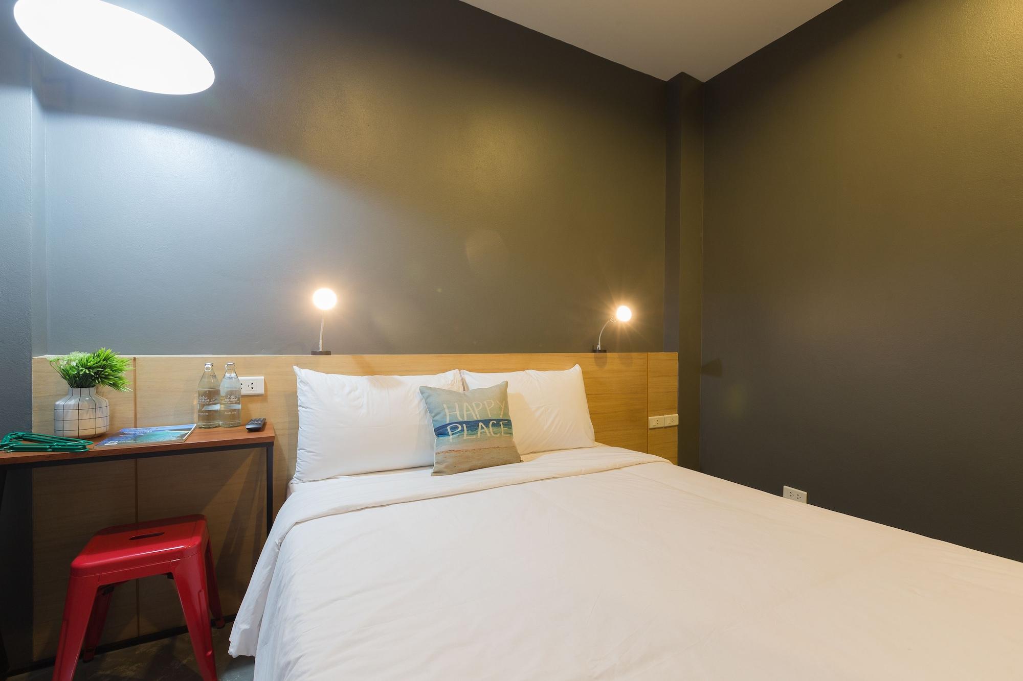 Srisuksant Square Hostel Krabi town Kültér fotó