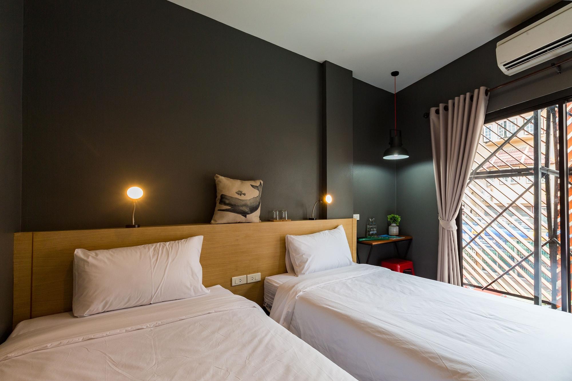 Srisuksant Square Hostel Krabi town Kültér fotó