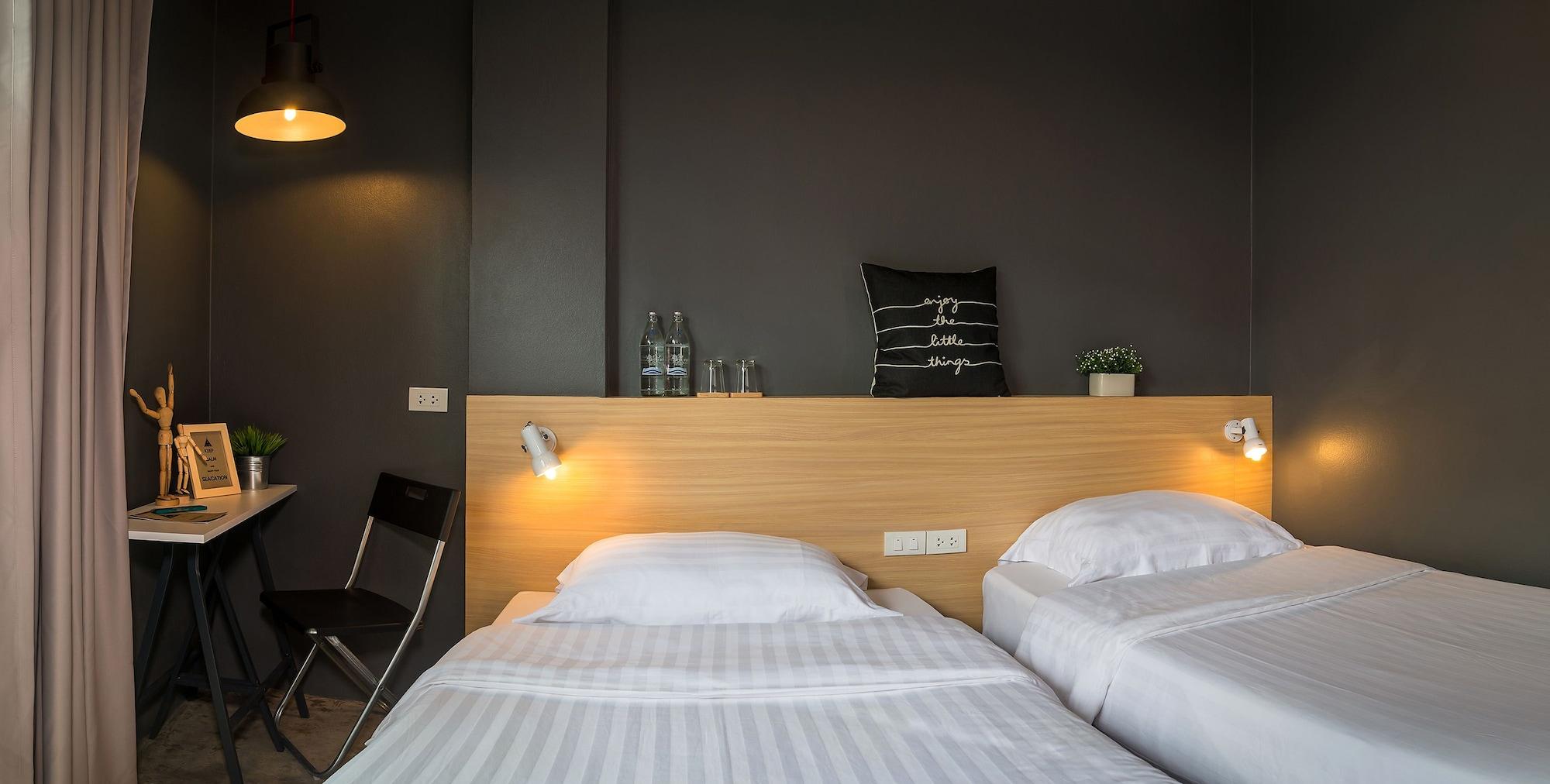 Srisuksant Square Hostel Krabi town Kültér fotó